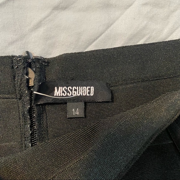 Misguided black bandage mini skirt, Size 10 💖 - Picture 4 of 8
